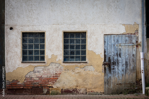 old abandoned building