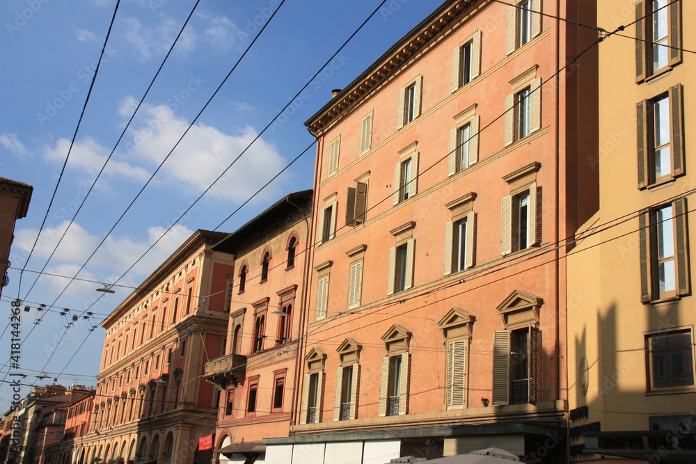  Palais colorés à Bologne, Italie