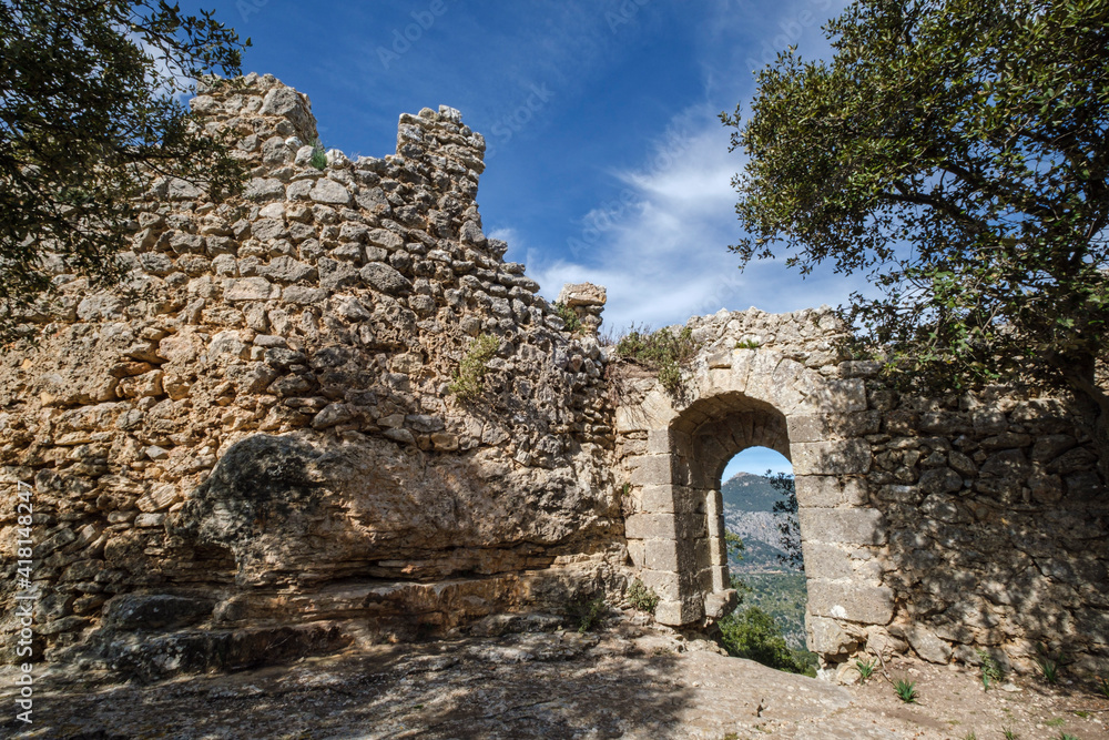 Alaro castle, ruins of the western walls, Alaro, Mallorca, Balearic Islands, Spain