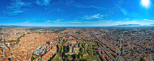 Obraz na płótnie Aerial view of the city of Perpignan in France w salonie