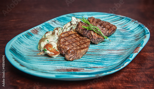 Grilled meat steak with cream sauce