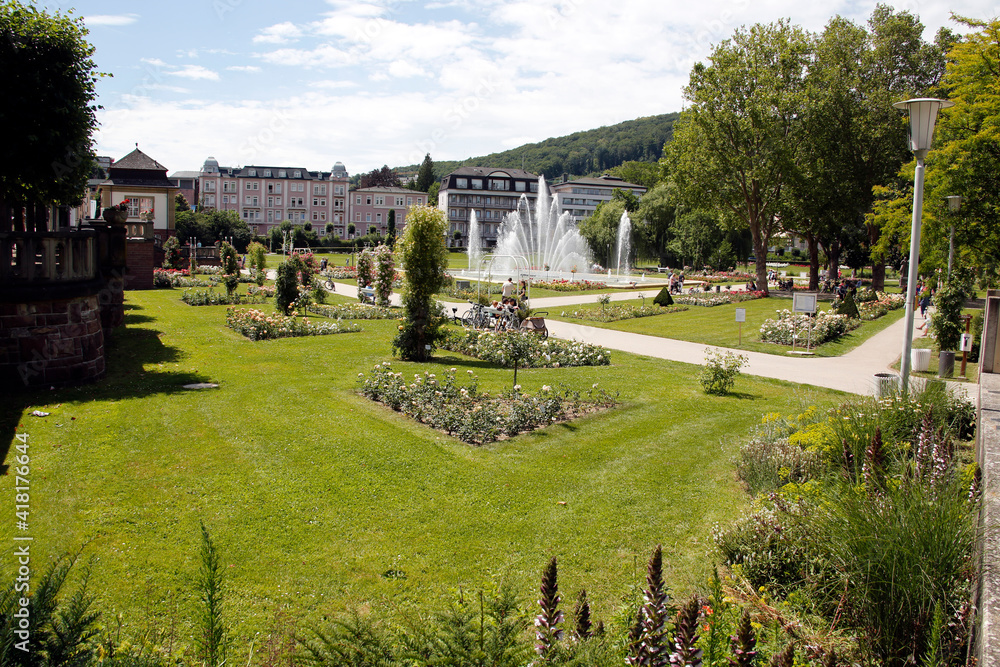 Rosengarten in Bad Kissingen. Bayern, Deutschland, Europa 
Rosengarten in Bad Kissingen. Bayern, Deutschland, Europa 
Rose garden in Bad Kissingen. Bavaria, Germany, Europe