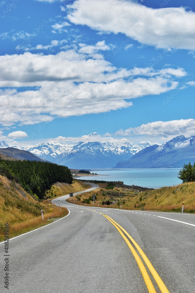 New Zealand, Peter's Lookout is a must stop place on the way to Aoraki/Mount Cook National Park. This scenic road offers one of the best road views in New Zealand. New Zealand, Peter's Lookout is a must stop place on the way to Aoraki/Mount Cook National Park. This scenic road offers one of the best road views in New Zealand.