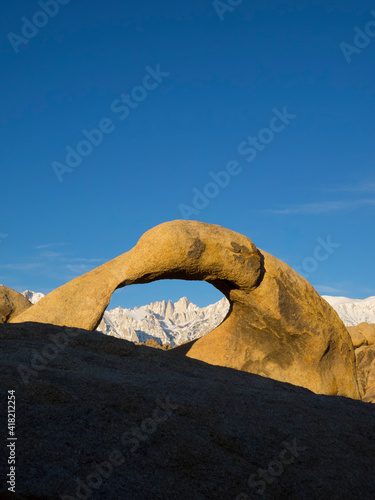 USA, California, Lone Pine. Alabama Hills, Mobius Arch and Mount Whitney.