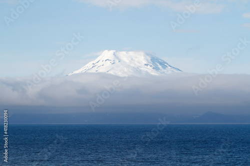 Obraz na płótnie The Beerenberg on Jan Mayen w salonie