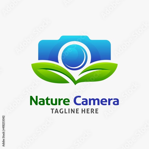 Nature camera logo design