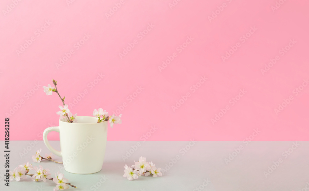 Sakura and cafe, Spring drink, Japanese drink, etc. 桜とカフェ、春の飲み物、日本の飲み物 Sakura and cafe, Spring drink, Japanese drink, etc. 桜とカフェ、春の飲み物、日本の飲み物