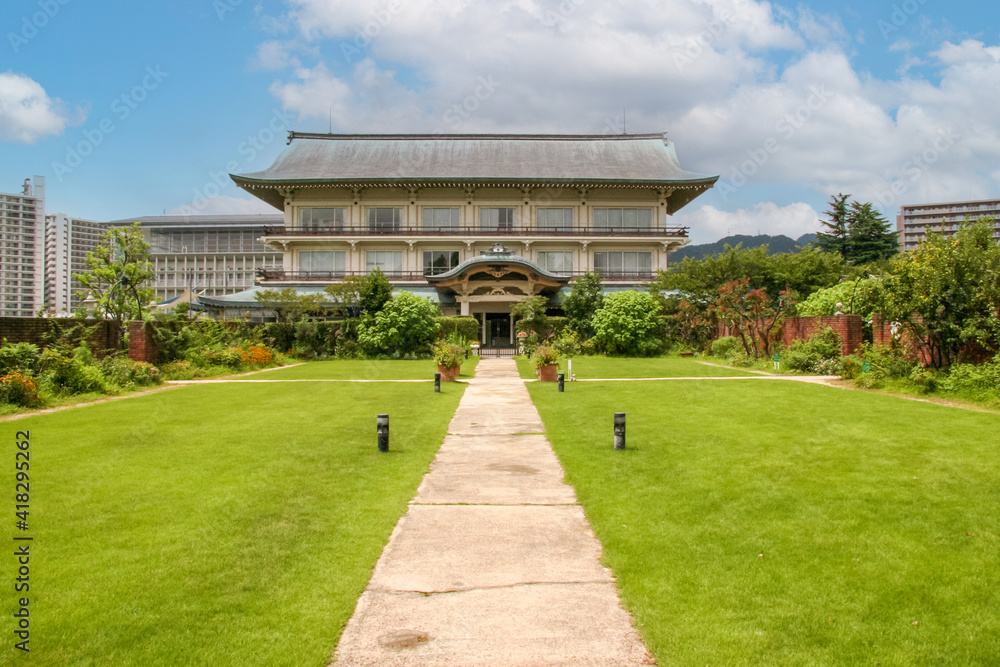 滋賀 びわ湖大津館と洋風庭園 Stock Photo Adobe Stock
