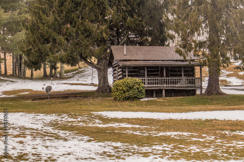 Maggie Valley log cabin rental in the mountains during the winter 2020 photo