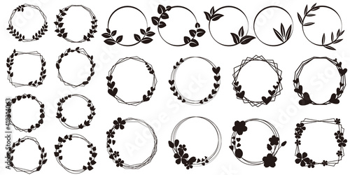Set of black circular foliate laurels branches.Laurel wreath.Silhouette laurel wreath. Vector illustration. リーフリースイラスト、グリーンリース、リースイラスト