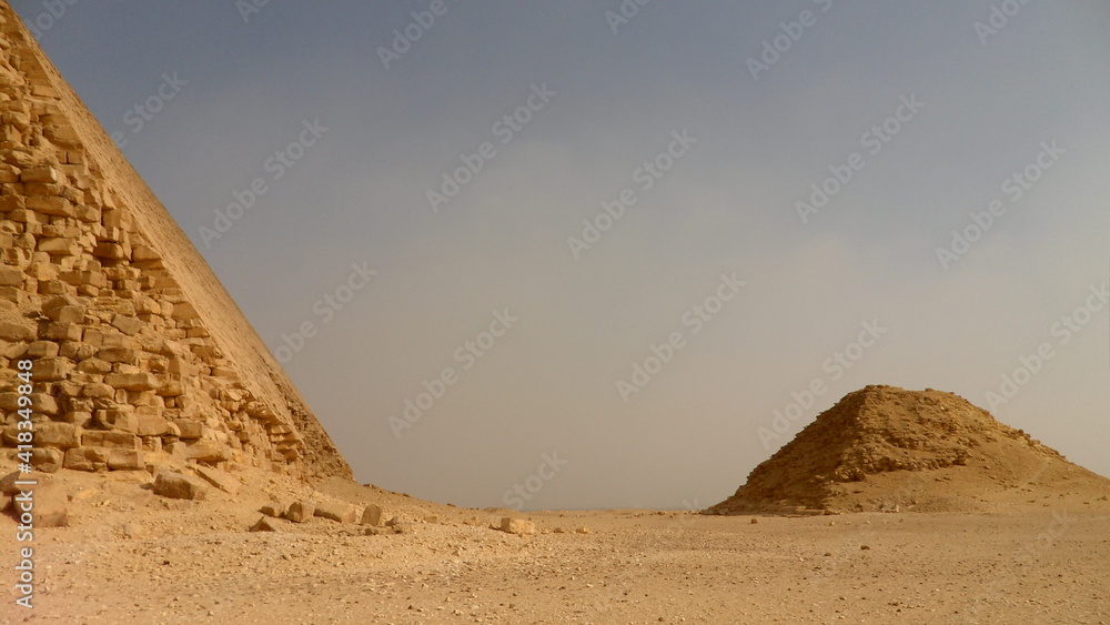 Rote oder Nord Pyramide in der Nekropole von  Dahschur Ägypten