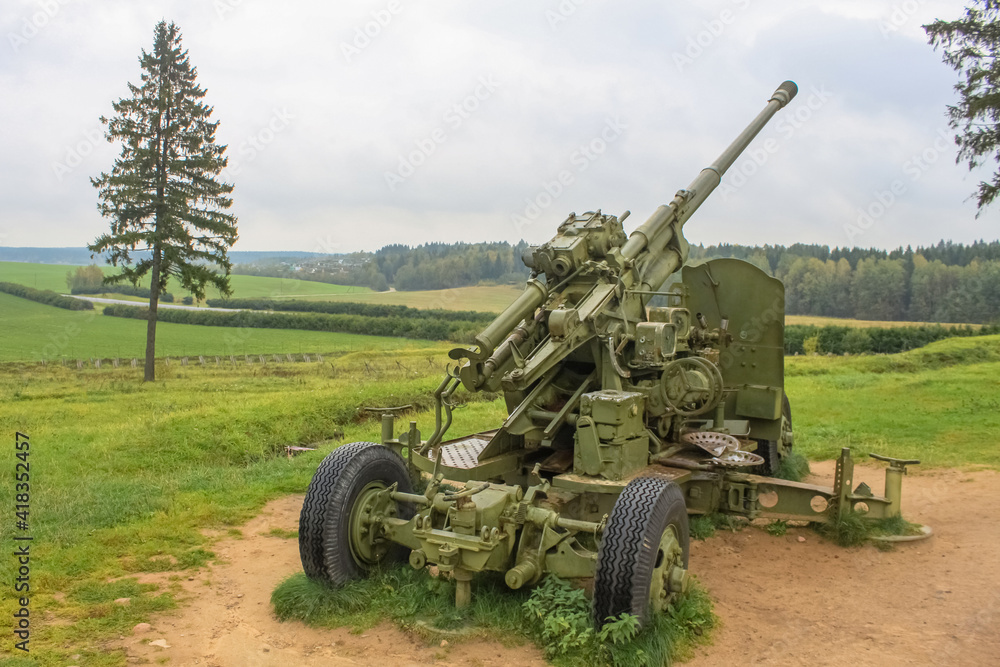An old Soviet 37-mm automatic anti-aircraft gun An old Soviet 37-mm automatic anti-aircraft gun