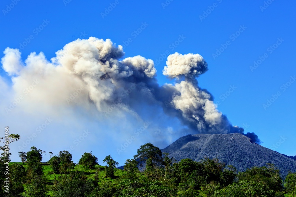 Volcan Turrialba au Costa Rica Volcan Turrialba au Costa Rica