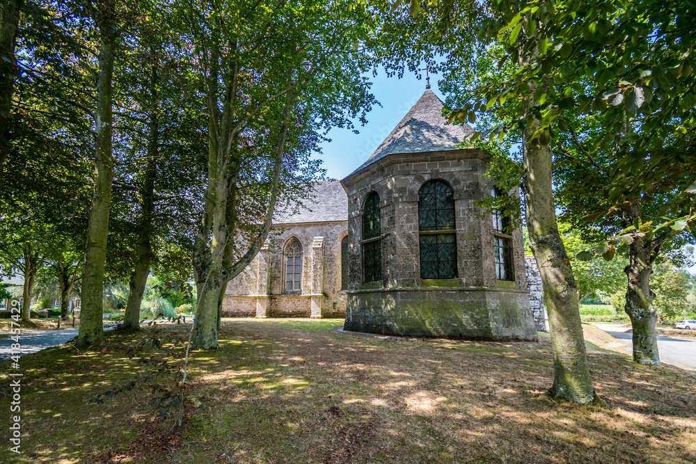 La Chapelle de Kermaria an Iskuit dans les Côtes-d'Armor en Bretagne. La Chapelle de Kermaria an Iskuit dans les Côtes-d'Armor en Bretagne.