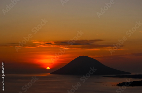 Sunset with Manado Tua Island (Manado, North Sulawesi, Indonesia)