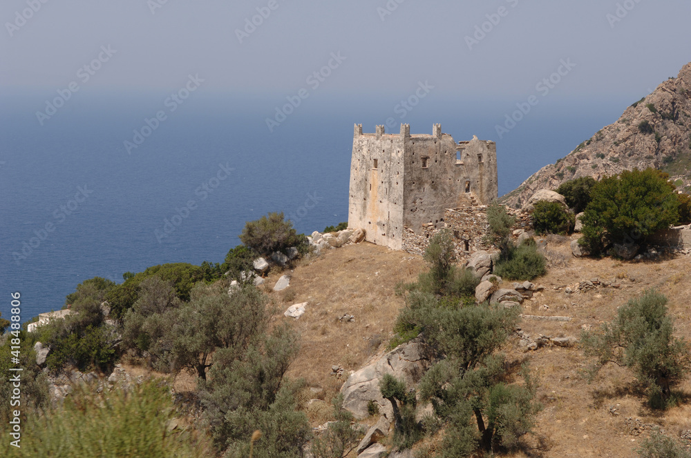 Burg an der Küste der Insel Naxos, Kykladen, Greicdhenland