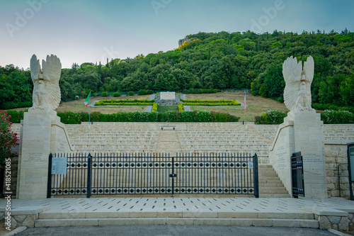 Obraz na płótnie Monte Cassino Polish war cemetery on the top of the mountain in Italy w salonie