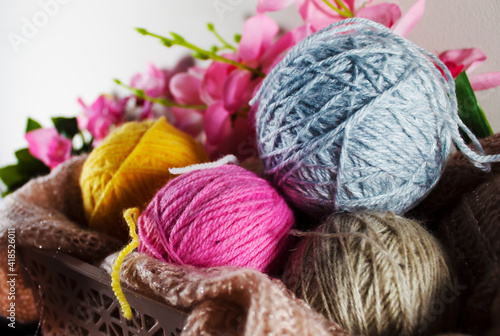 knitting yarn with knitting needles