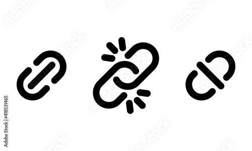 Broken link icon set. Lock and unlock chain symbols. Vector on isolated white background. EPS 10