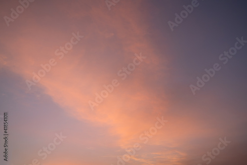Fototapeta Naklejka Na Ścianę i Meble -  Sky with red-colored clouds