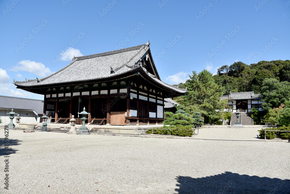 叡福寺　金堂と二天門　大阪府南河内郡太子町