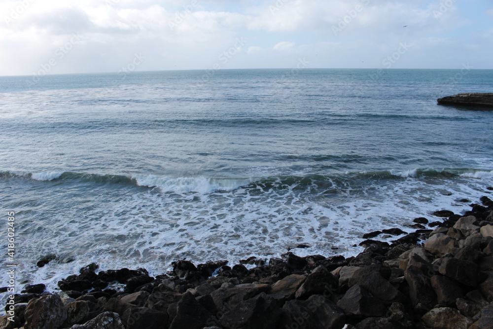 waves crashing on rocks waves crashing on rocks