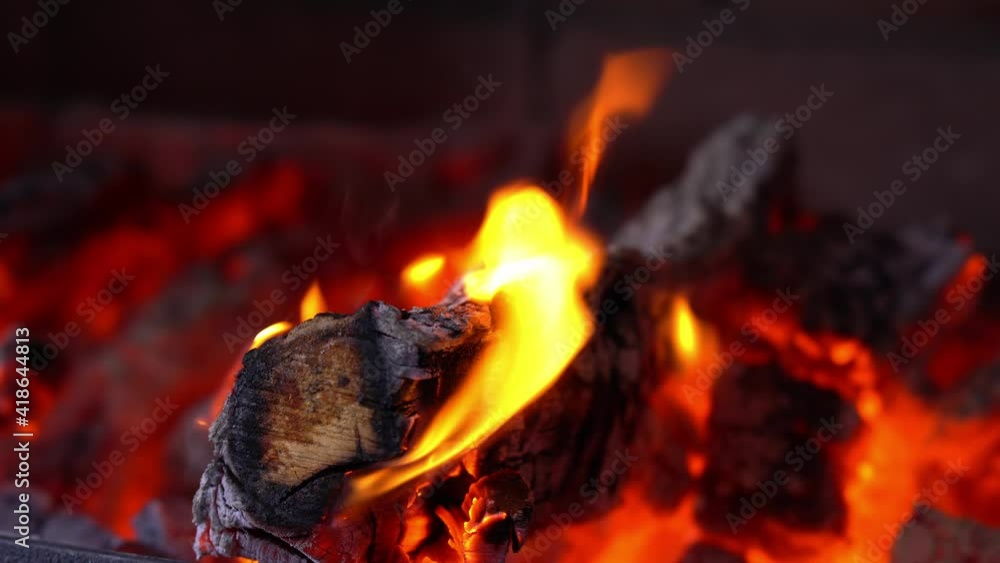 burning fire, burning wood, smouldering fire, coals burning fire, burning wood, smouldering fire, coals