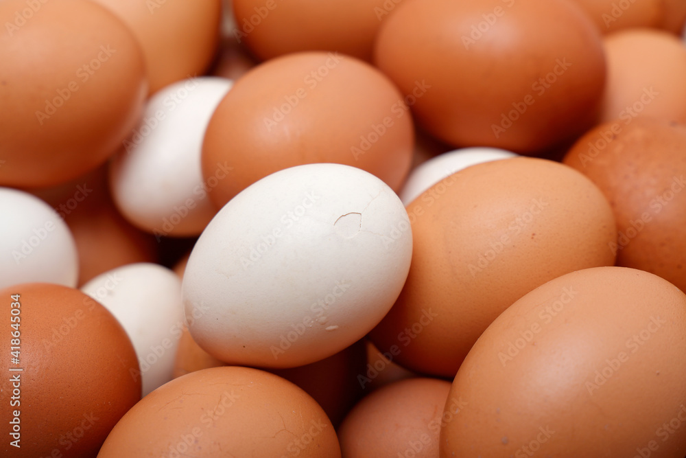 Broken eggs and lots of eggs. texture Broken eggs and lots of eggs. texture
