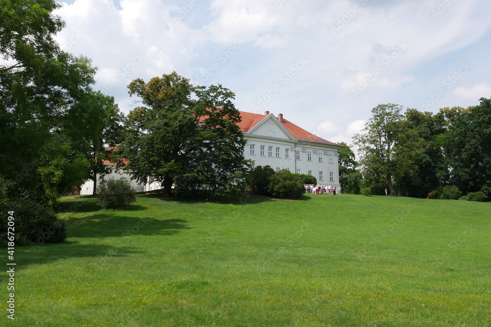 Schlosspark Hohenzieritz Schloss Hohenzieritz Schlosspark Hohenzieritz Schloss Hohenzieritz