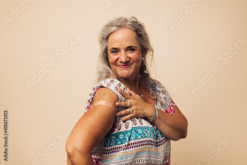 Fotografie Feeling proud to get vaccinated