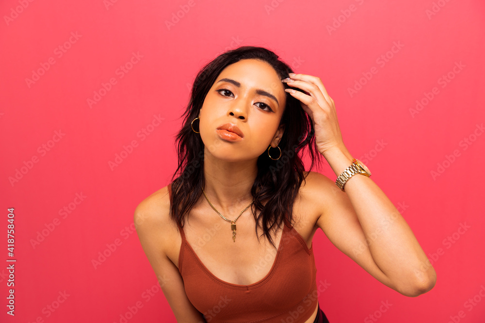 Fototapeta premium ハーフ女性のポートレート