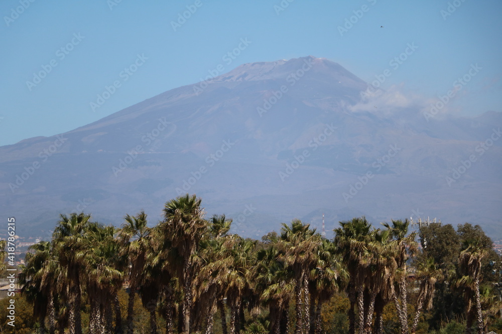 Fototapeta premium View to Volcano Etna in Catania, Sicily Italy