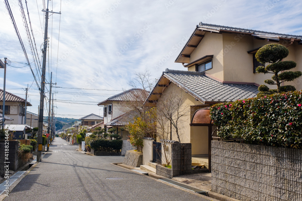 住宅地　一戸建て　ベッドタウン　京都府木津川市