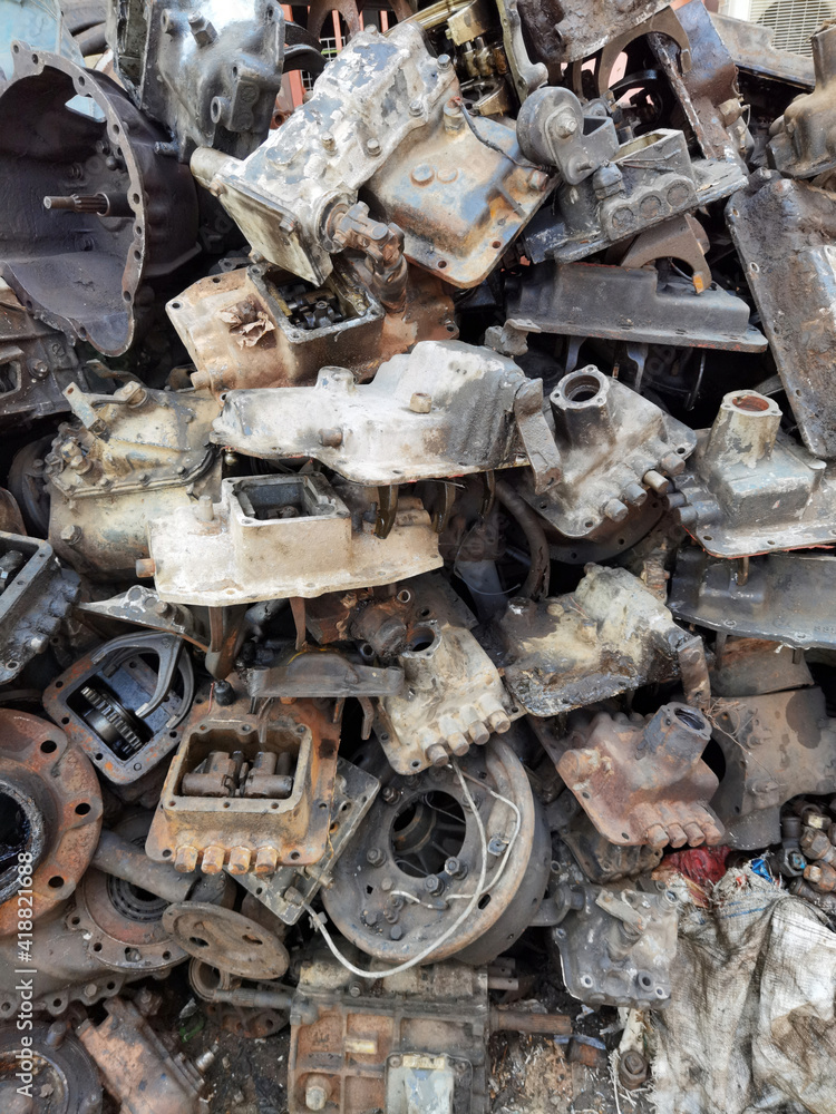The recycle garage sale about old car wheel axles and parts of car The recycle garage sale about old car wheel axles and parts of car