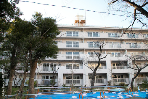 取り壊されるのを待つ都営住宅　東京都江戸川区　日本
