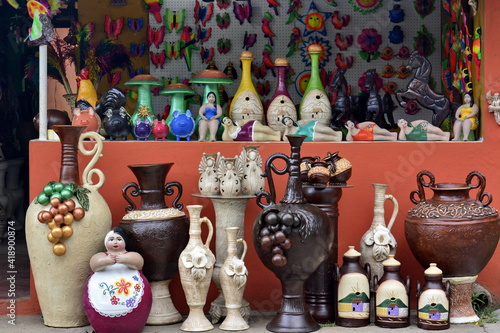 Artesanias hechas a mano, en el pequeño pueblo de San Juan de Oriente, cerca de la ciudad de Granada, en el oeste de Nicaragua