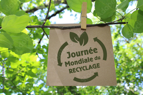 Journée mondiale du recyclage © CURIOS