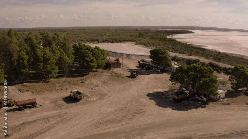 Salitral Negro, La Pampa, Argentina. Salitral Negro, La Pampa, Argentina.