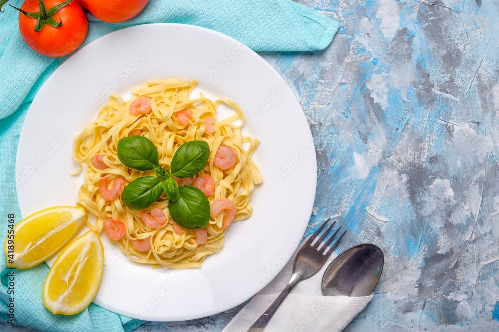 Pasta with shrimps, basil and tomatoes Pasta with shrimps, basil and tomatoes