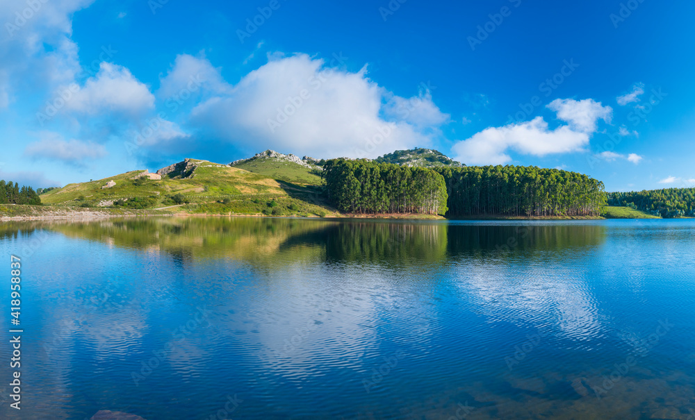 Fototapeta premium El Juncal reservoir - Embalse de El Juncal, Río Chirlia, Guriezo, MOC Montaña Oriental Costera, NATURA 2000, Cantabria, Spain, Europe