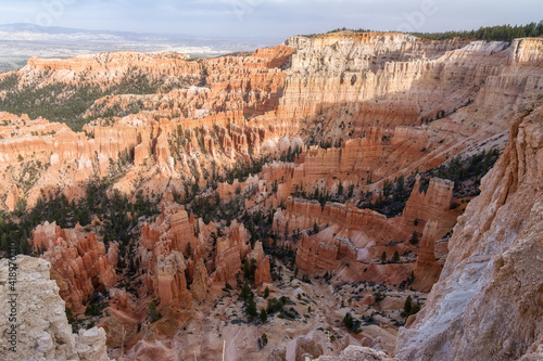 Amphitheater from Inspiration Point at sunset, Bryce Canyon National Park, Utah, Usa.