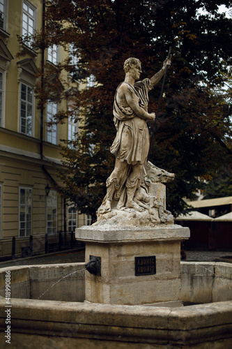 antique statue that adorns the fountain in the old town