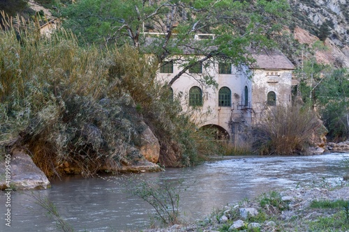 Antigua estaci  n hidroel  ctrica en Oj  s Murcia Espa  a