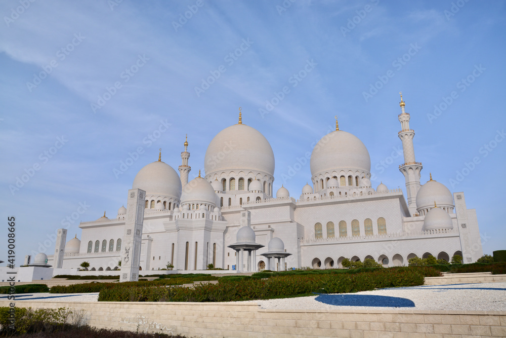 Sheikh Zayed Mosque against the blue sky. View from the north-east