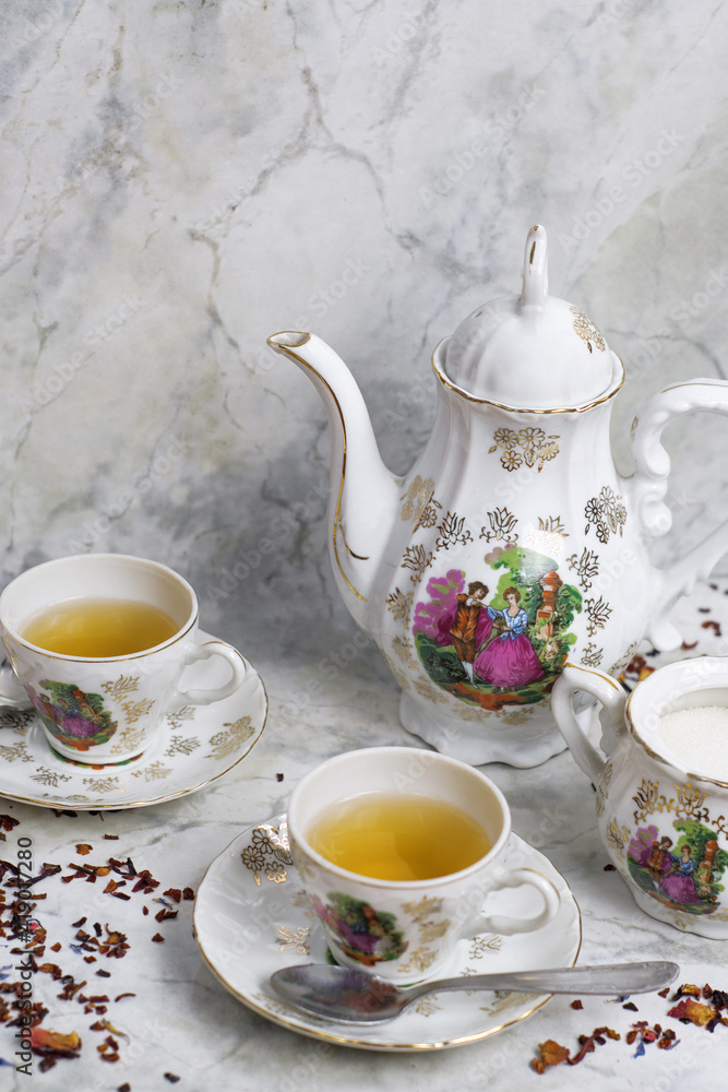 Fototapeta premium Retro-vintage porcelain tea sets