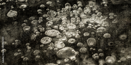 Luftblaeschen_VolodymyrRussu