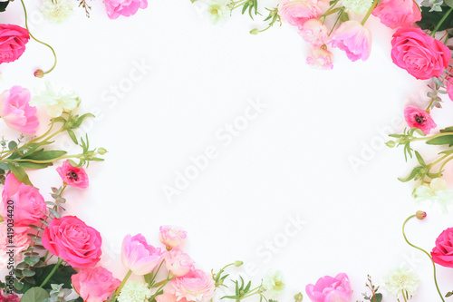 花のフレーム © ChocoLatte