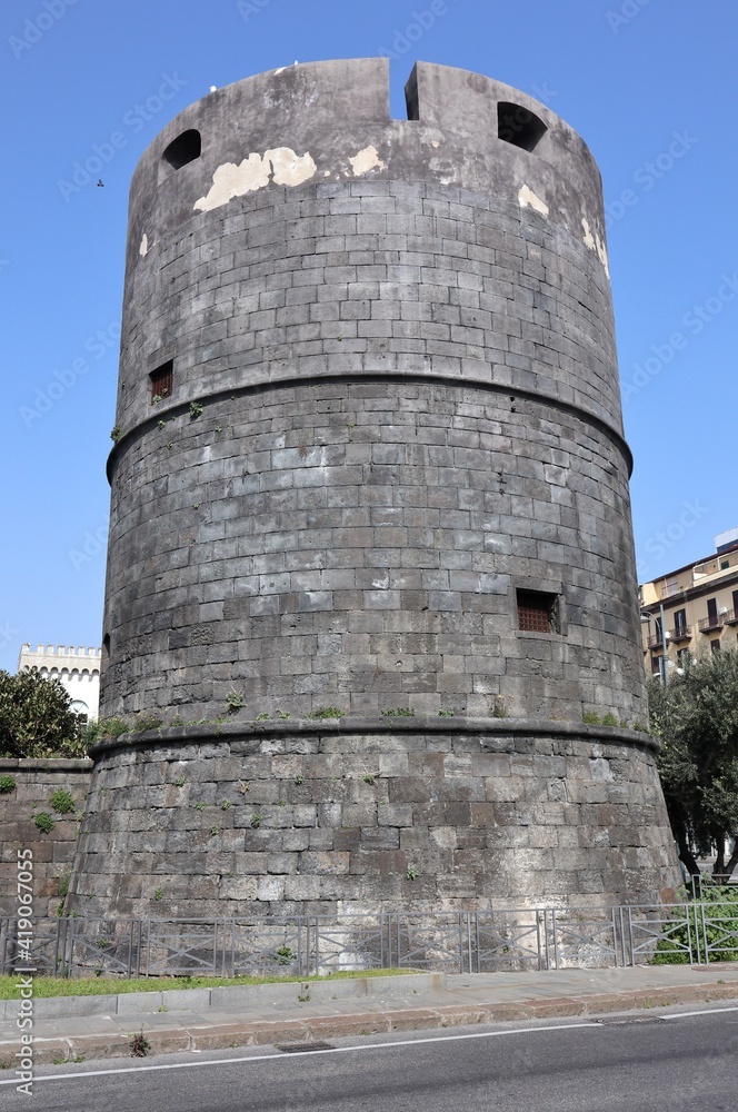 Napoli - Torre Sperone del Castello del Carmine