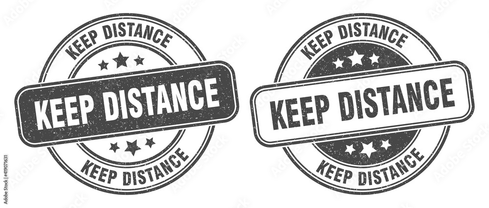Fototapeta premium keep distance stamp. keep distance label. round grunge sign