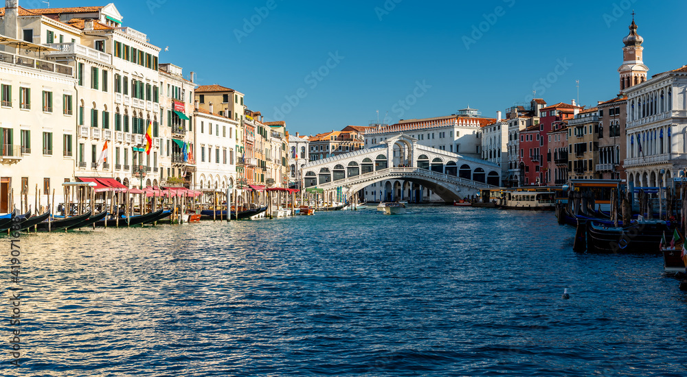 The famous Rialto Bridge over the Grand Canal in Venice